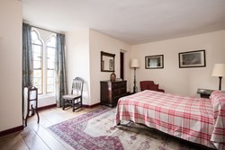 Morpeth Castle interior double bedroom 1200x800