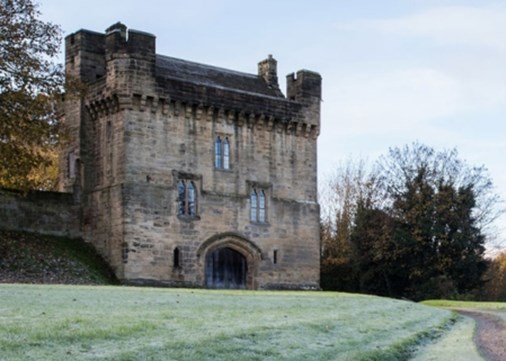 morpeth castle 450x321