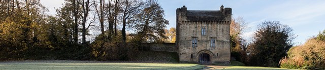 MorpethCastle-exterior-front-1600x345