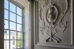 musicroom-interior-plasterwork-600x400