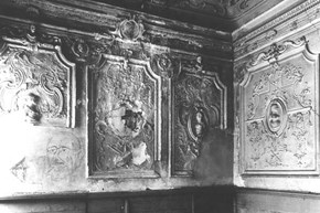 musicroom-restoration-damagedwalls-600x400