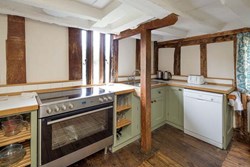 newinn-interior-kitchen-600x400