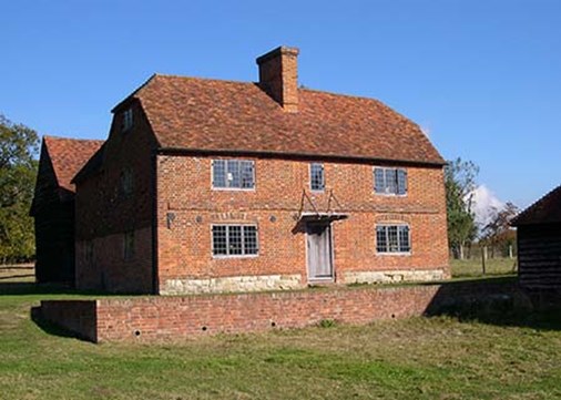 obrissfarm-exterior-main-450x321