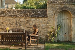 Old Parsonage ext seating 1200x800