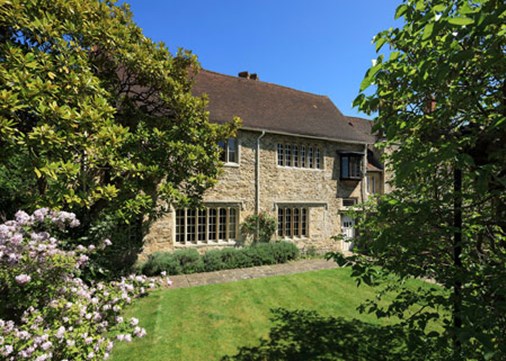 TheOldParsonage-exterior-gardenfrontblossom-450x321