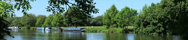 TheOldParsonage-exterior-river-1600x345