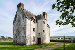 OldPlaceofMonreith-Exterior-main-600x400