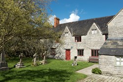 The Parish House ext 1200x800