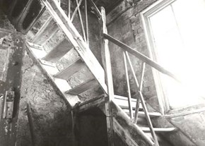 petertower-restoration-damagedstairs-600x400