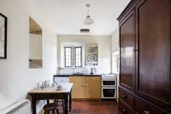 Pigsty kitchen 1200x800