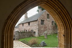 priests house arch 1200x800