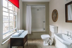Princelet Street bathroom 1200x800