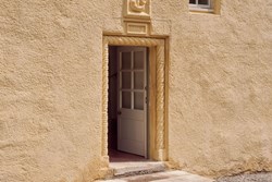 Saddell castle external door 1200x800