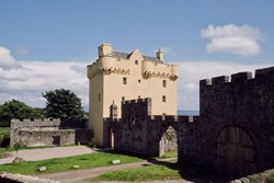 Saddell castle external from gate 1200x800