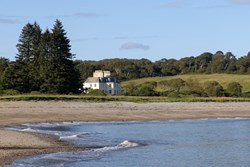 Saddell House external from beach 1200x800