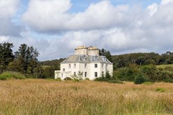 Saddell House external from grass 2 1200x800