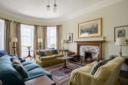 saddellhouse-interior-lounge-carousel-600x400