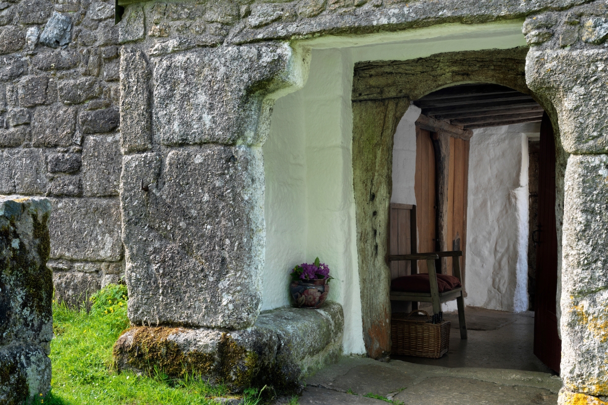 sanders doorway 1200x800