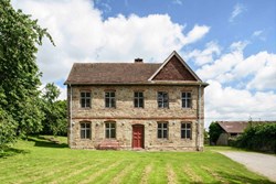 Shelwick Court ext front 1200x800