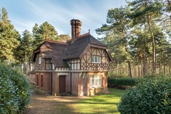 Keeper's Cottage ex side 1200x800