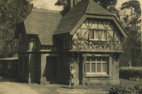 Keeperscottage-history-oldphotogpraph-600x400