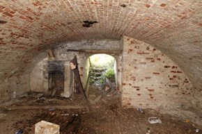 QASH-restoration-beforebathroom-600x400