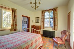 St Edwards Presbytery int bedroom 2 1200x800
