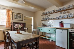 st marys lane kitchen whole room1 200x800