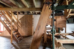 Tangy Mill int machinery and stairs1200x800
