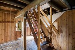 Tangy Mill int stairs 1200x800