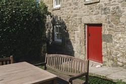 Captains House ext seating towards house 1200x800