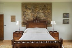 Tixall Gatehouse_int_doublebed_1200x800
