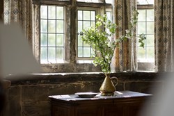 Tixall Gatehouse_int_windowflowers_1200x800