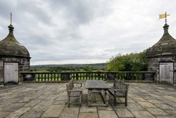 TixallGatehouse-exterior-terrace-600x400
