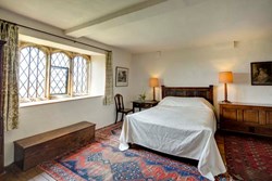 CanonsAshby-interior-doublebedroom-600x400
