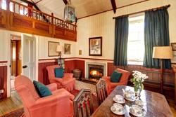 ty capel main living room 1200x800