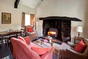 Tycoch-interior-livingroom-600x400