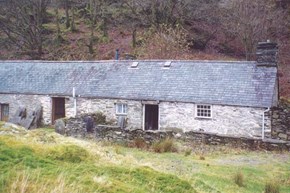 TyUchaf-restoration-exterior-600x400
