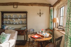 Warren House dining 1200x800