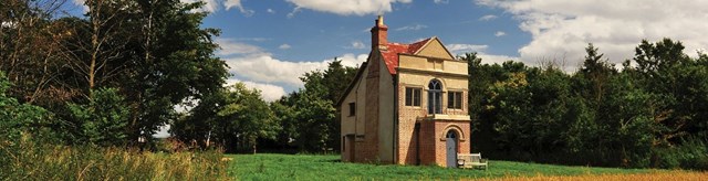 Warren house hero image