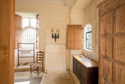WBH-Interior-Bathroom-Through-Door-600x400