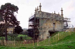 WestBanquetingHouse-restoration-scaffolding-600x400