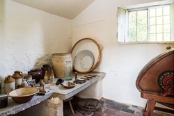 white house pantry 1200x800