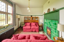 winsford cottage hospital sitting room 1200x800