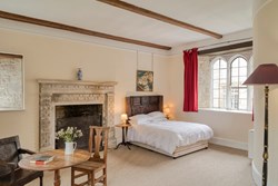 Wolveton Gatehouse double bedroom 1200x800