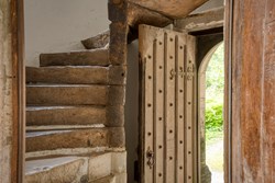 Wolveton Gatehouse stairs 1200x800