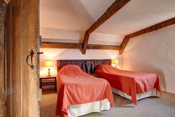 wolveton twin upstairs 1200x800