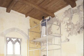 Woodsfordcastle-restoration-ceilingpainting-600x400
