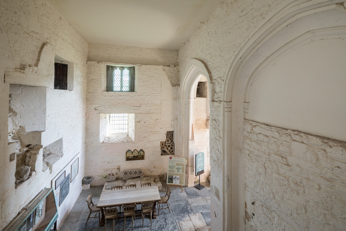 woodspring-priory-table