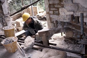Woodspringpriory-restoration-stonework-600x400
